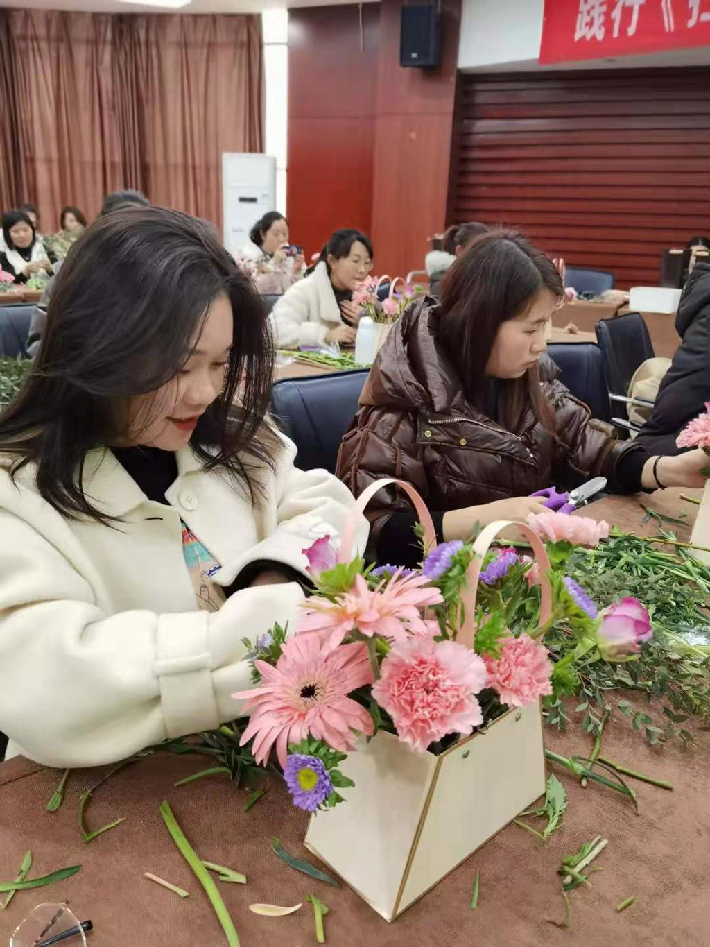 寻花问柳、醉美三八_怡和医药|江西怡和医药有限公司
