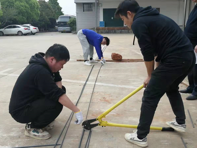 劳动最庆幸，，怡和更漂亮！_怡和医药|江西怡和医药有限公司