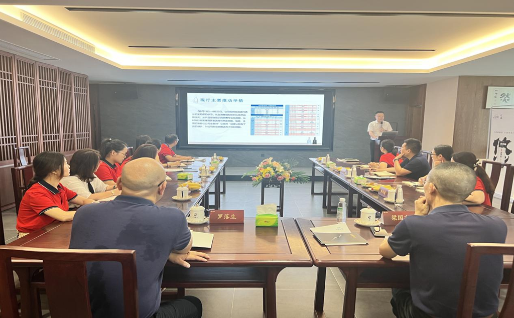热烈接待小糊涂仙酒业（集团）有限公司梁副总裁莅临指导_怡和医药|江西怡和医药有限公司