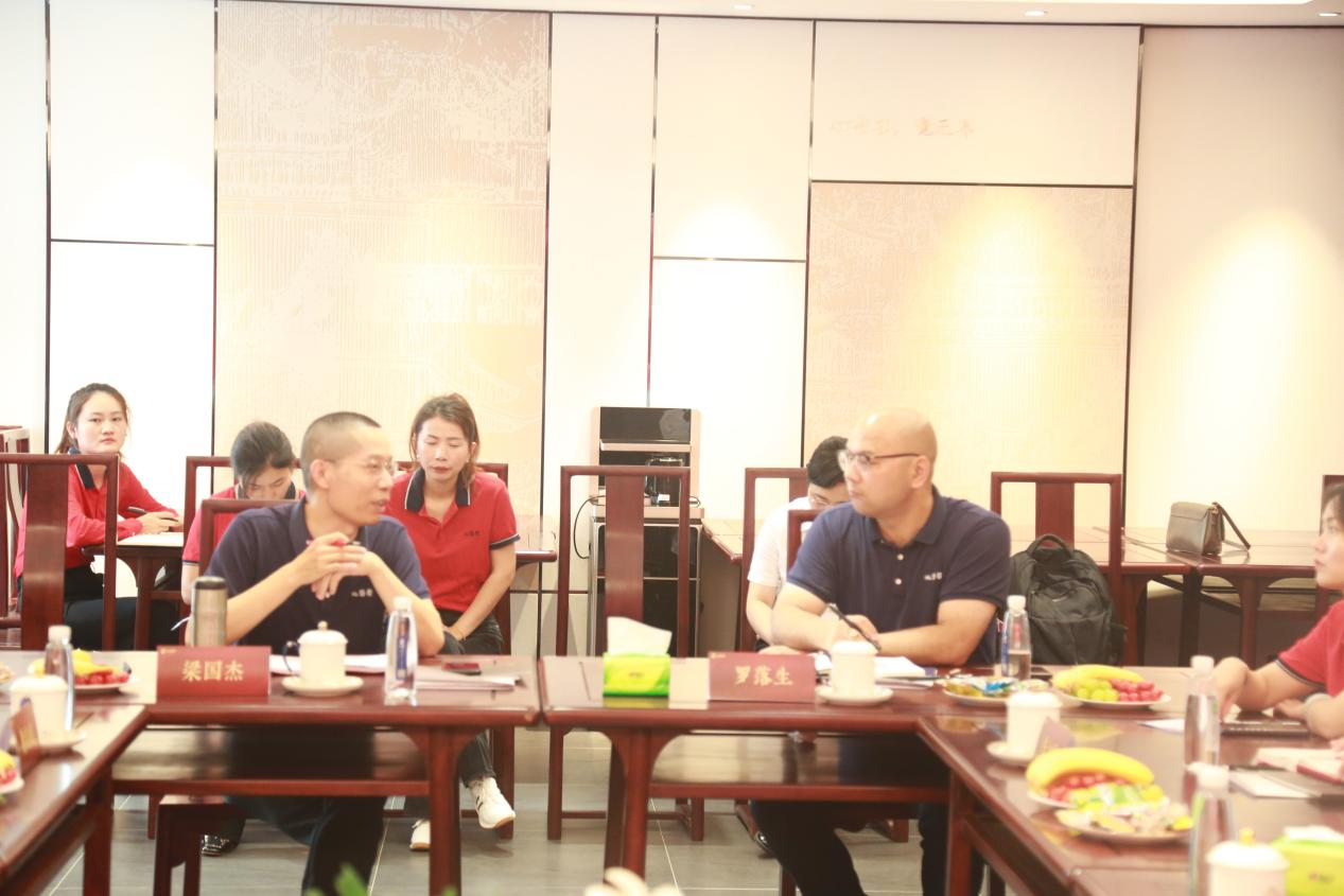 热烈接待小糊涂仙酒业（集团）有限公司梁副总裁莅临指导_怡和医药|江西怡和医药有限公司